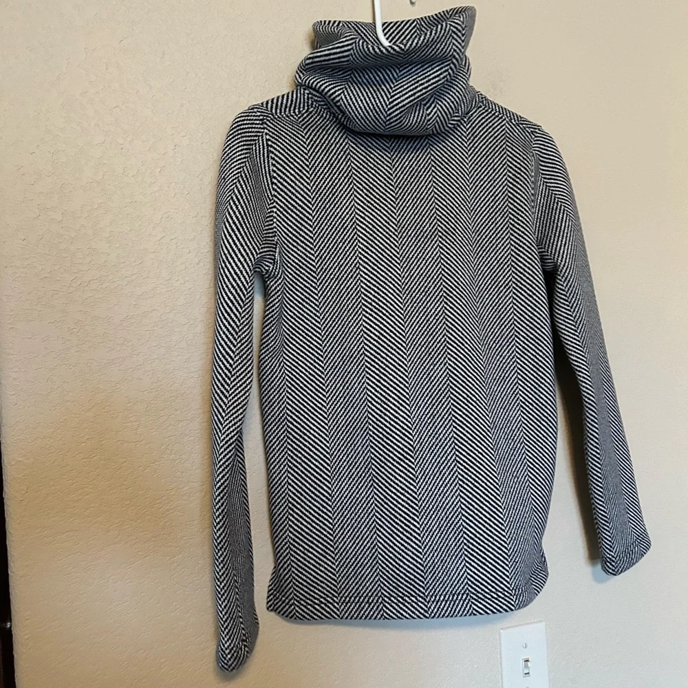 J. Crew Funnel Neck Long Sleeve Pullover Sweater XS